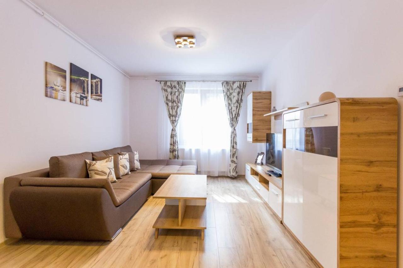 Spacious And Quiet 2 Bedroom Apartment Cluj-Napoca Extérieur photo