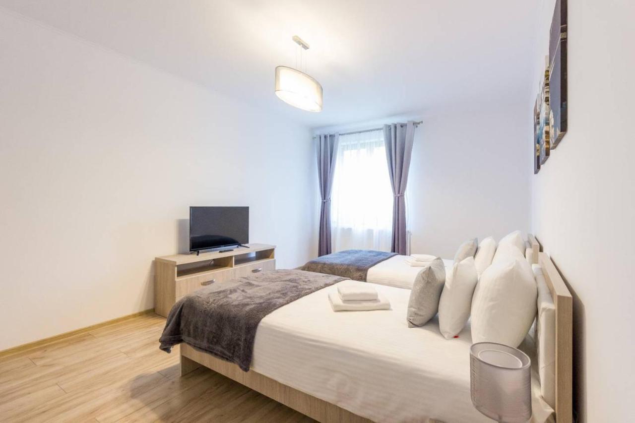 Spacious And Quiet 2 Bedroom Apartment Cluj-Napoca Extérieur photo