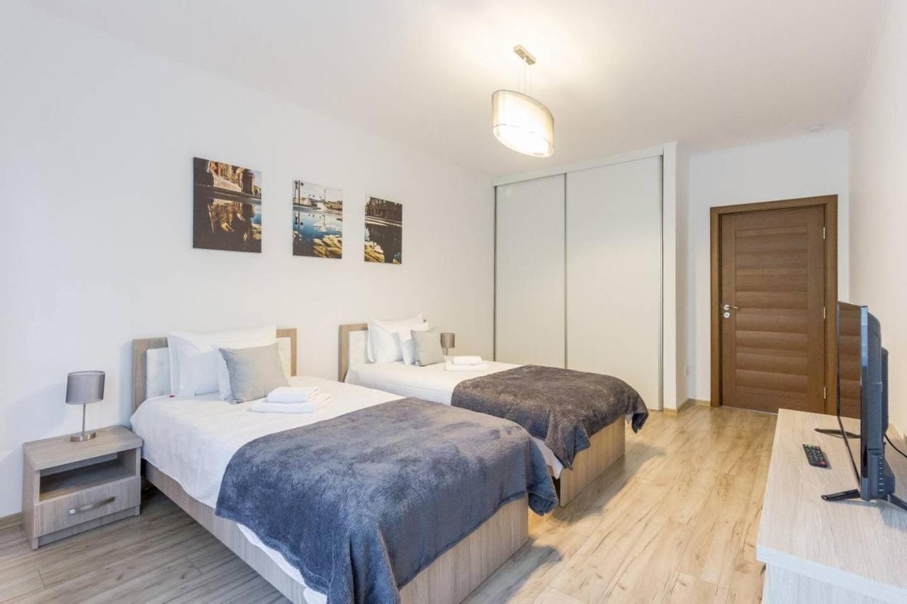 Spacious And Quiet 2 Bedroom Apartment Cluj-Napoca Extérieur photo